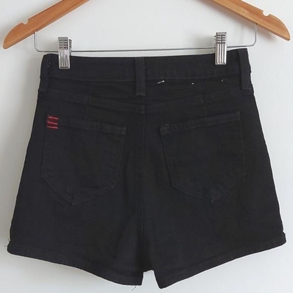 NWOT BDG Jean Pin Up Super High Rise Black Shorts.  Size 25 - Picture 3 of 10